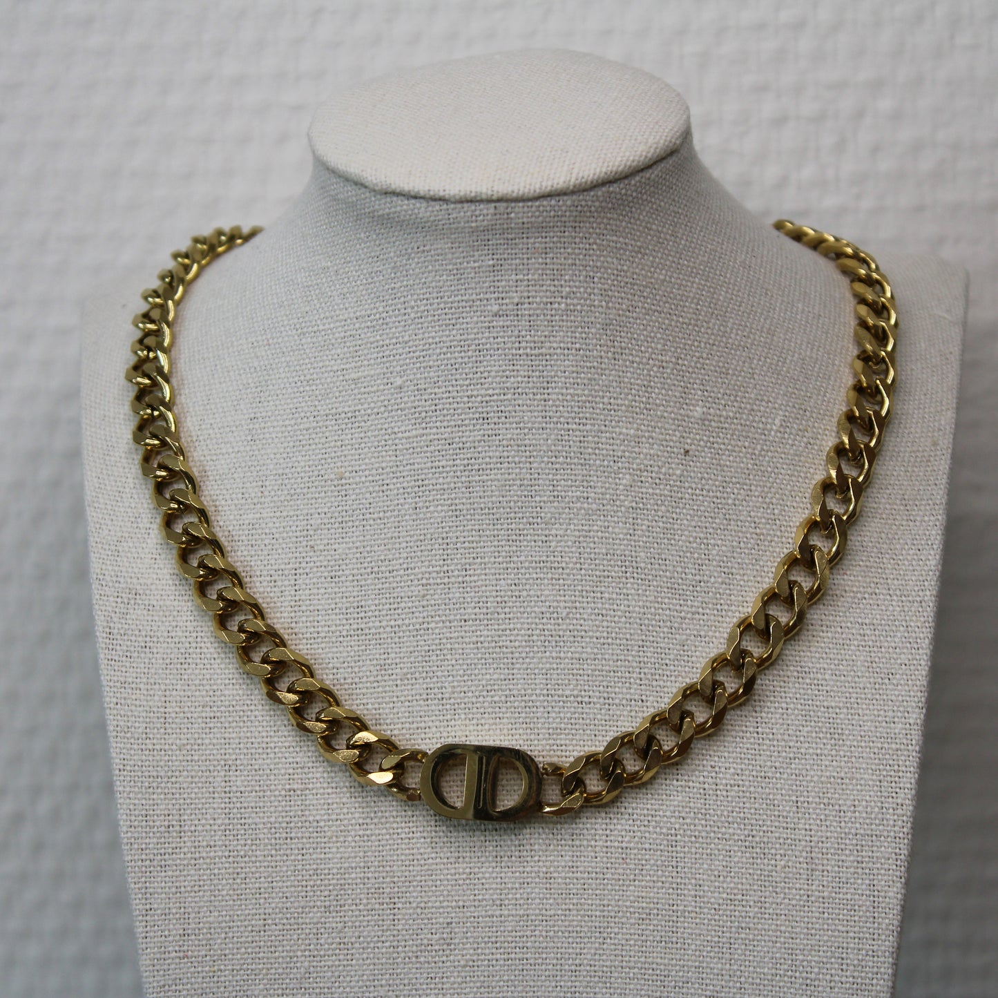 Dorentina necklace